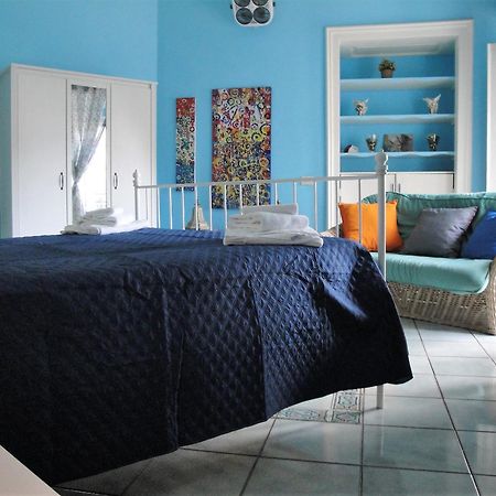 Garibaldi Holiday House Napoli Bagian luar foto