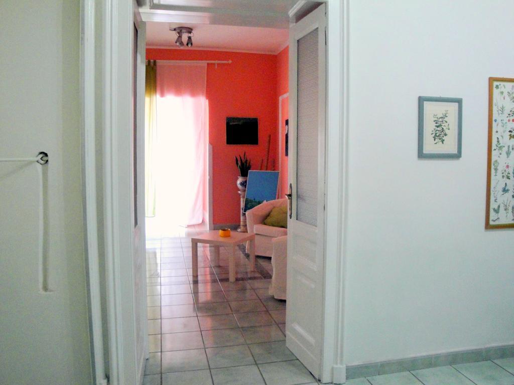Garibaldi Holiday House Napoli Bagian luar foto