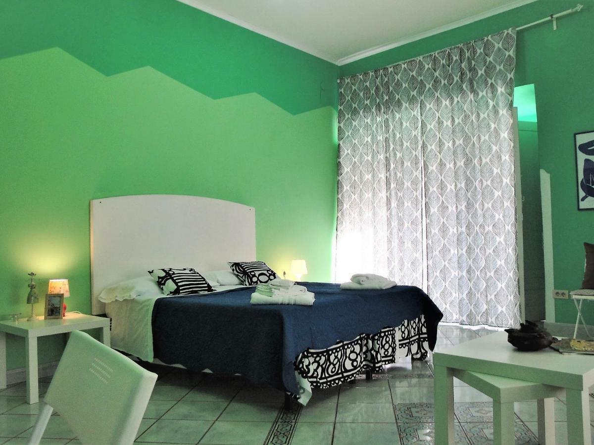 Garibaldi Holiday House Napoli Bagian luar foto
